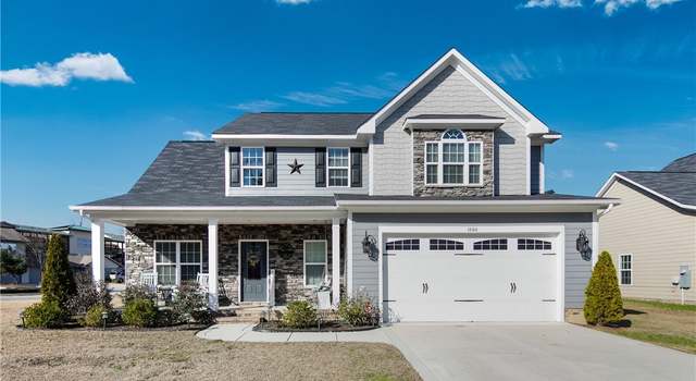 Photo of 1605 Cape Point Dr, Fayetteville, NC 28312