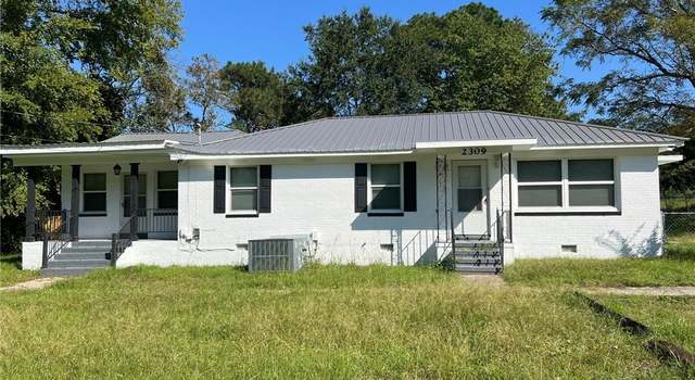 Photo of 2309 Ireland Dr, Fayetteville, NC 28306