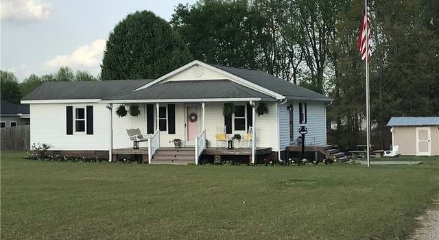 Photo of 146 E Cool Springs Rd E, Lillington, NC 27546