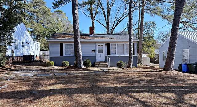 Photo of 808 Mckimmon Rd, Fayetteville, NC 28303
