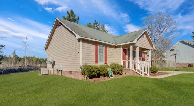 Photo of 3344 Hunting Bay Dr, Spring Lake, NC 28390