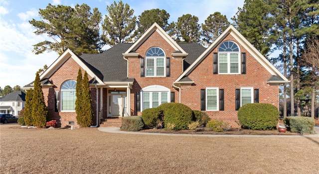 Photo of 6438 Touchstone Dr, Fayetteville, NC 28311