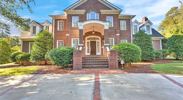 Photo of 175 Ellerslie Dr, Fayetteville, NC 28303