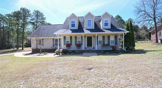 Photo of 875 Fredonia Dr, Fayetteville, NC 28311