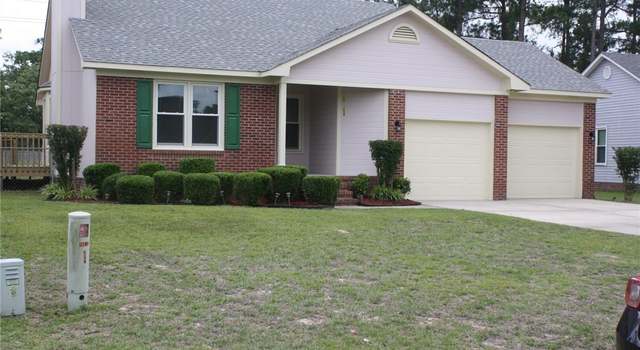 Photo of 3529 Chaucer Dr, Hope Mills, NC 28348