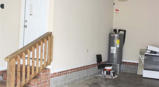 Photo of 3529 Chaucer Dr, Hope Mills, NC 28348
