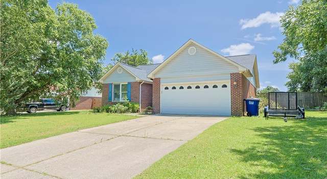 Photo of 104 Blue Jay Ct, Fayetteville, NC 28306