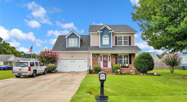 Photo of 1401 Lowbranch Ct, Fayetteville, NC 28306