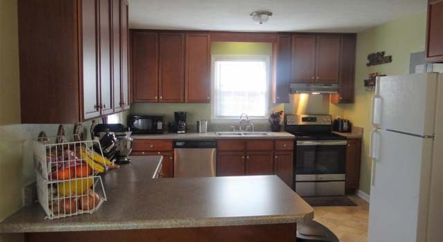 Photo of 1229 Bostian Dr, Fayetteville, NC 28304