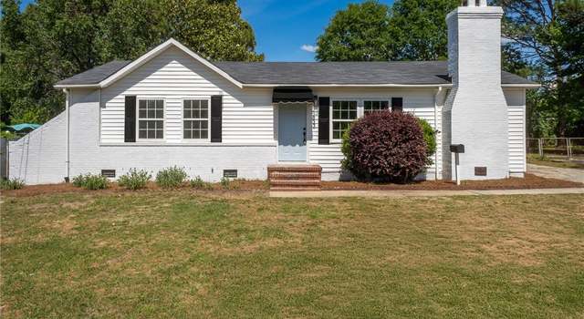 Photo of 1833 Wayne Ln, Fayetteville, NC 28304