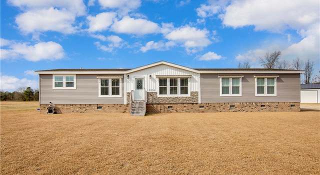 Photo of 1004 Brayboy Rd, Rowland, NC 28383