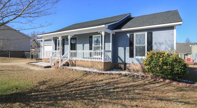 Photo of 1715 Morrowick Ct, Fayetteville, NC 28304