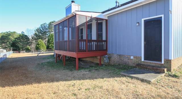Photo of 1715 Morrowick Ct, Fayetteville, NC 28304