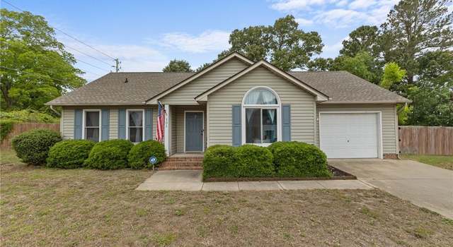 Photo of 101 Live Oak Dr, Raeford, NC 28376