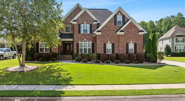 Photo of 3810 Corapeake Dr, Fayetteville, NC 28312