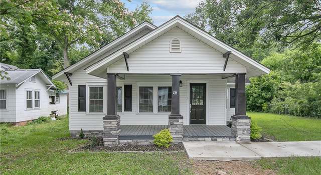 Photo of 96 S Fayetteville St, Parkton, NC 28371