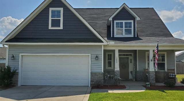 Photo of 1332 Vandenberg Dr, Fayetteville, NC 28312