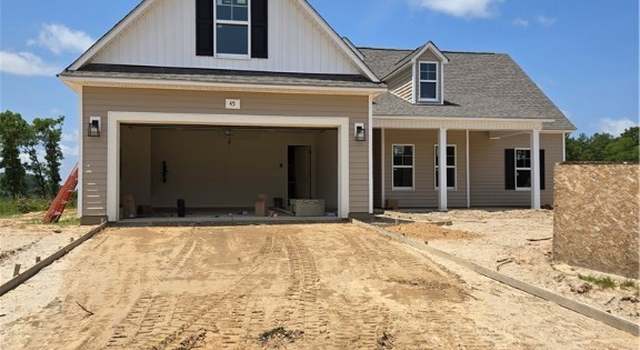 Photo of 45 Blackgum Ct, Spring Lake, NC 28390