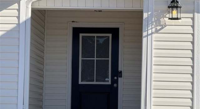 Photo of 1717 Ramsdale Rd, Hope Mills, NC 28348