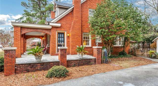 Photo of 209 E 18th St, Lumberton, NC 28358