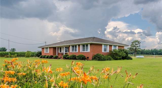 Photo of 2161 Bloomingdale Rd, Orrum, NC 28369