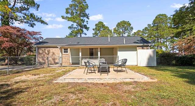 Photo of 501 Chesapeake Pl, Fayetteville, NC 28311