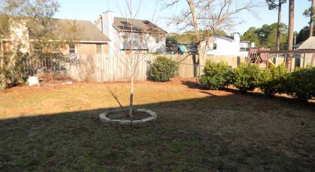 Photo of 620 Daharan Dr, Fayetteville, NC 28314