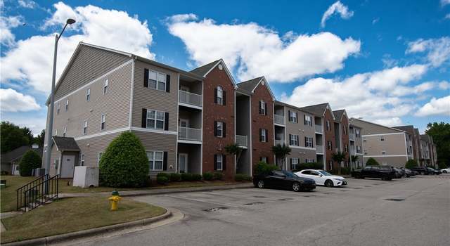 Photo of 616 Marshtree Ln #304, Fayetteville, NC 28314