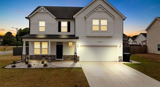 Photo of 1307 Water Leaf Dr, Fayetteville, NC 28314