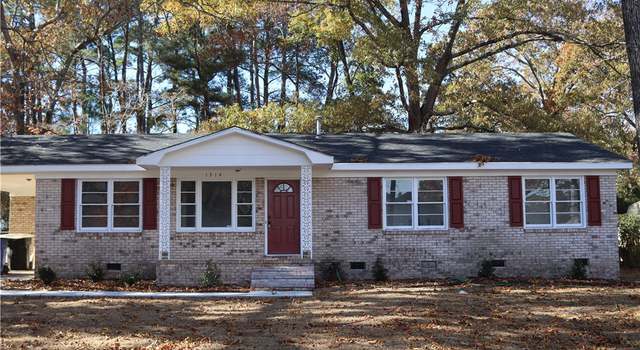 Photo of 1314 Worstead Dr, Fayetteville, NC 28314