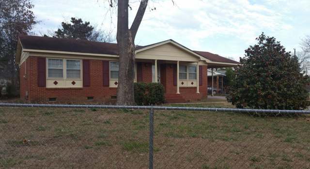 Photo of 481 Warmsprings Dr, Fayetteville, NC 28303