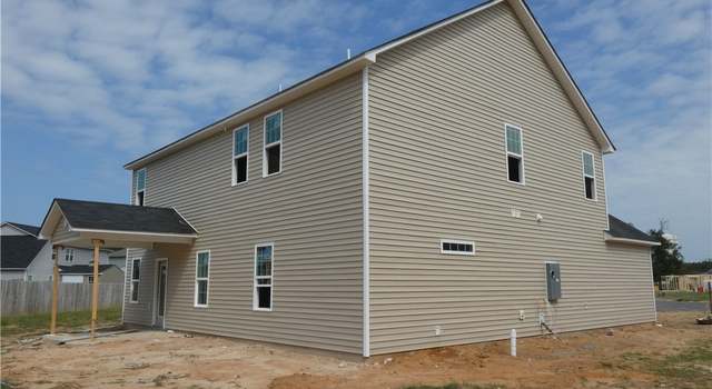 Photo of 184 Courtland Dr, Raeford, NC 28376
