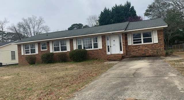 Photo of 1776 Inverness Dr, Fayetteville, NC 28304