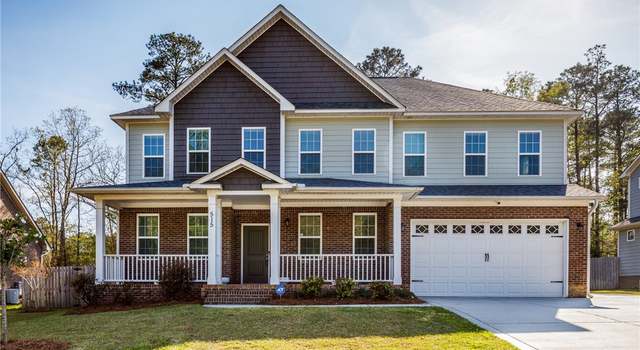 Photo of 515 W Summerchase Dr, Fayetteville, NC 28311