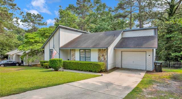 Photo of 9331 Castle Falls Cir, Fayetteville, NC 28314