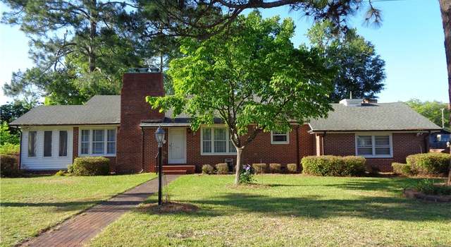 Photo of 410 W 26 St, Lumberton, NC 28358
