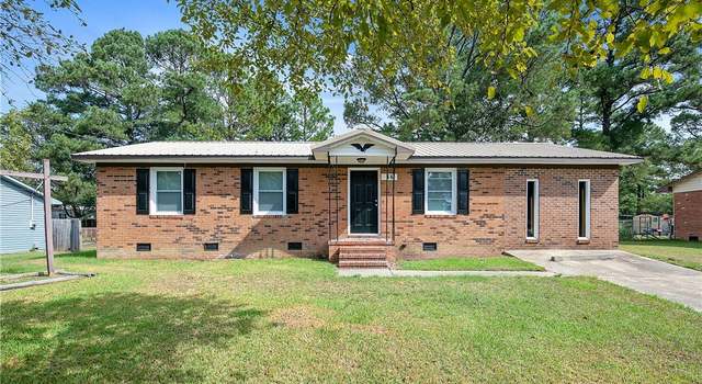 Photo of 44 Appaloosa Dr, Spring Lake, NC 28390