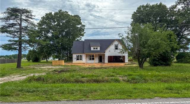Photo of 6143 Goldsboro Rd, Wade, NC 28395