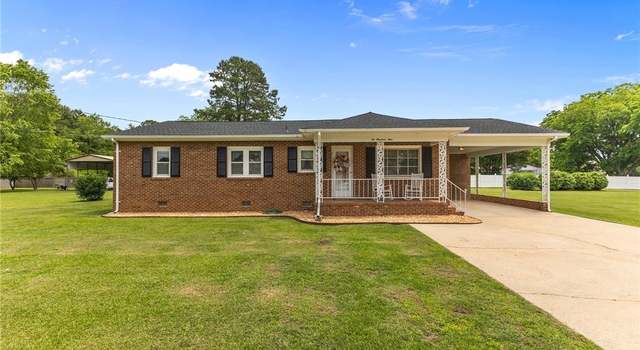 Photo of 209 4th St, Erwin, NC 28339