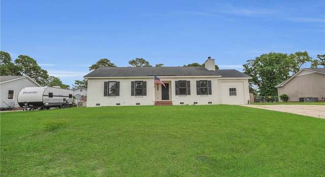 Photo of 5824 Labonte Dr, Hope Mills, NC 28348