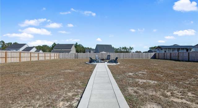 Photo of 1434 Creekwood Rd, Hope Mills, NC 28348