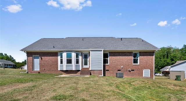 Photo of 80 Hallmark Dr, Spring Lake, NC 28390