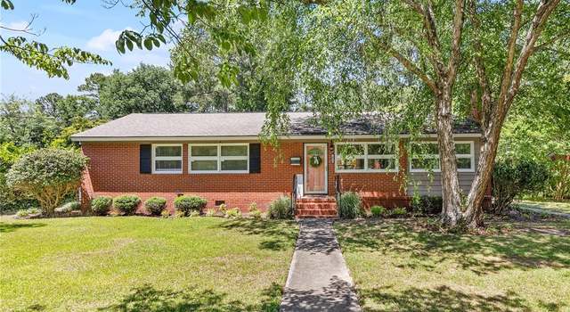 Photo of 1822 Manteo St, Fayetteville, NC 28303