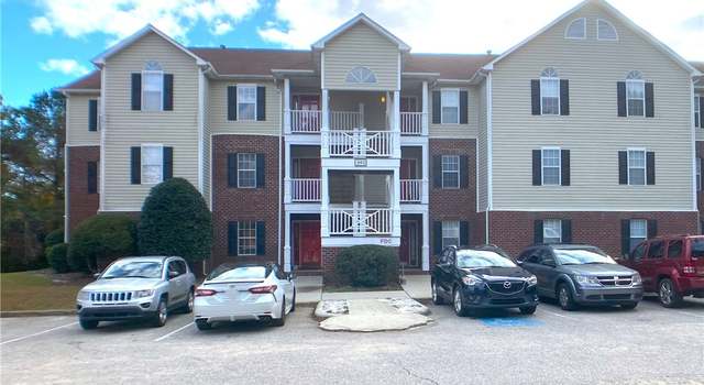 Photo of 392 Bubble Creek Ct #1, Fayetteville, NC 28311