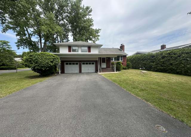 Property at 34 Addoms Street St, Plattsburgh, NY 12901, 3 beds, 2.5 baths