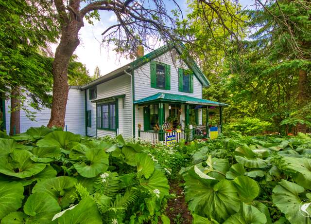 Property at 42 Main St, Bloomingdale, NY 12913, 4 beds, 2 baths