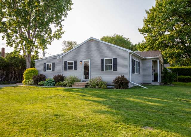 Property at 40 Ollivetti Pl, Plattsburgh, NY 12901, 3 beds, 2 baths