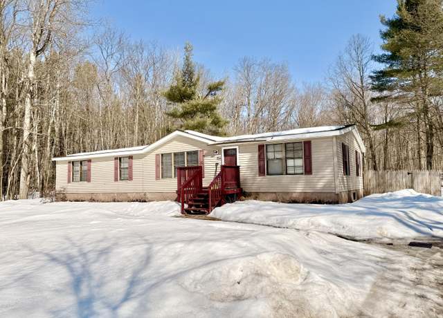 Property at 554 Route 374, Cadyville, NY 12918, 3 beds, 2 baths