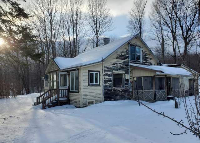 Property at 452 Bucks Corner Rd, Saranac, NY 12981, 3 beds, 1 bath