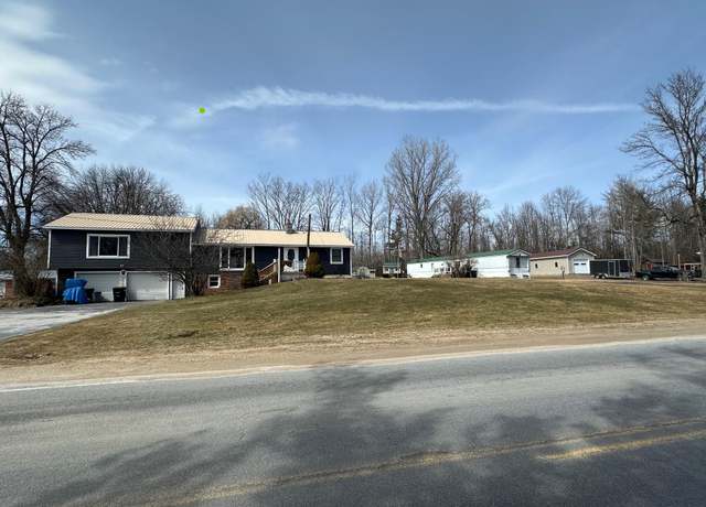 Property at 135-139 Bradford Rd Rd, Plattsburgh, NY 12901, 3 beds, 2 baths